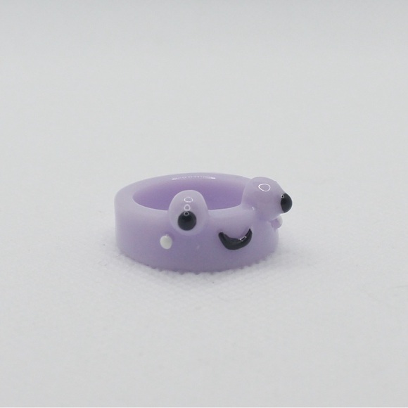🌸 3/$15 Acrylic Pastel Lavender Frog Ring - Picture 2 of 5